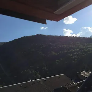  Apartamento T2 Bis, Calme, Plein Centre De Luchon, Avec Balcon Et Garage